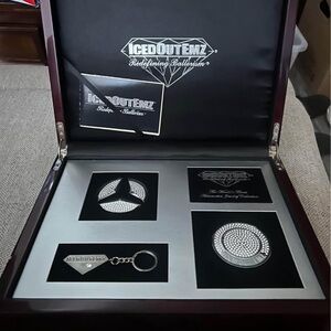 Mercedes Benz Schneeketten, Spur Gleitschutzketten car emblem set